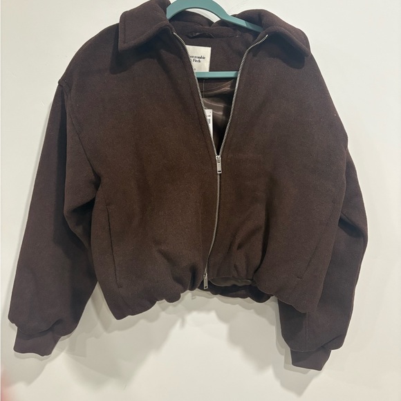 Abercrombie & Fitch Wool-Blend Bubble Hem Coat - Picture 3 of 6